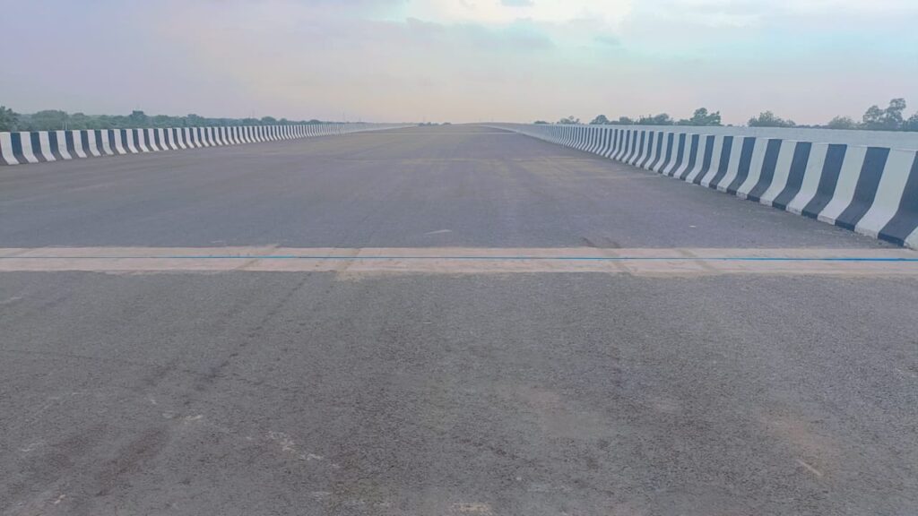 4 Major Bridges and 1ROB cum Flyover, Delhi Vadodara Package 31, Gujarat 